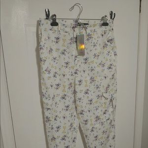 Flower print pants